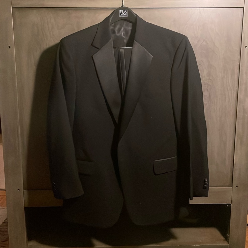 Men’s tuxedo